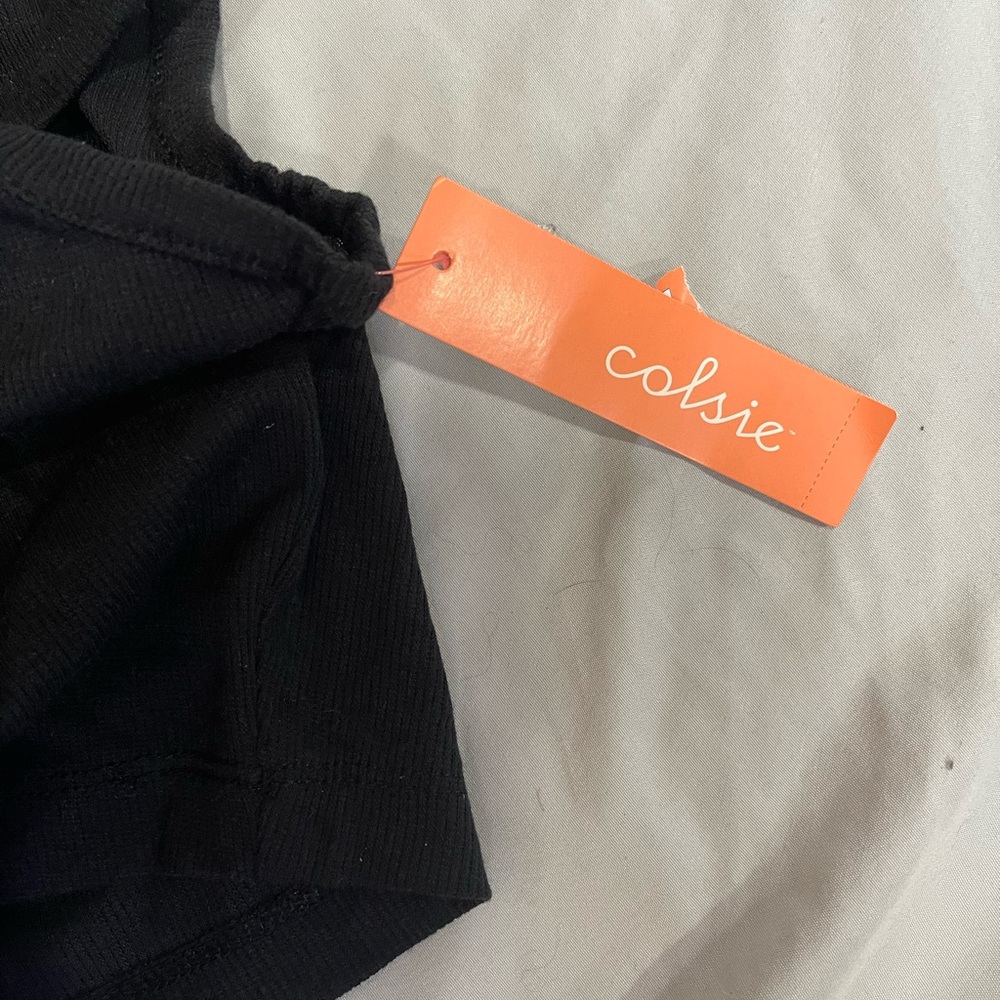 Colsie Black Knit Crop - Picture 5 of 5